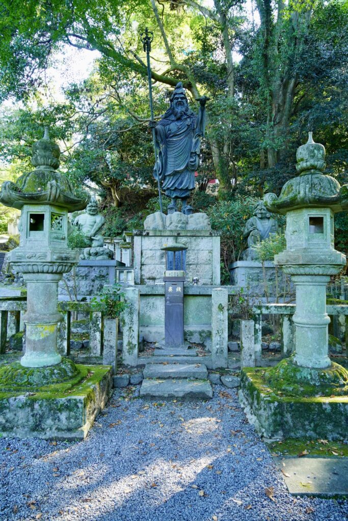 奈良 金峯山寺 役行者像